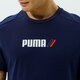 Férfi póló PUMA PÓLÓ RAD/CAL TEE - PEACOAT 58938506 szín: sötétkék