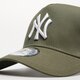 Férfi baseball sapka NEW ERA SAPKA LEAGUE ESS 9FORTY TRUCKER NYY NOV NEW YORK YAN 12523894 szín: khaki