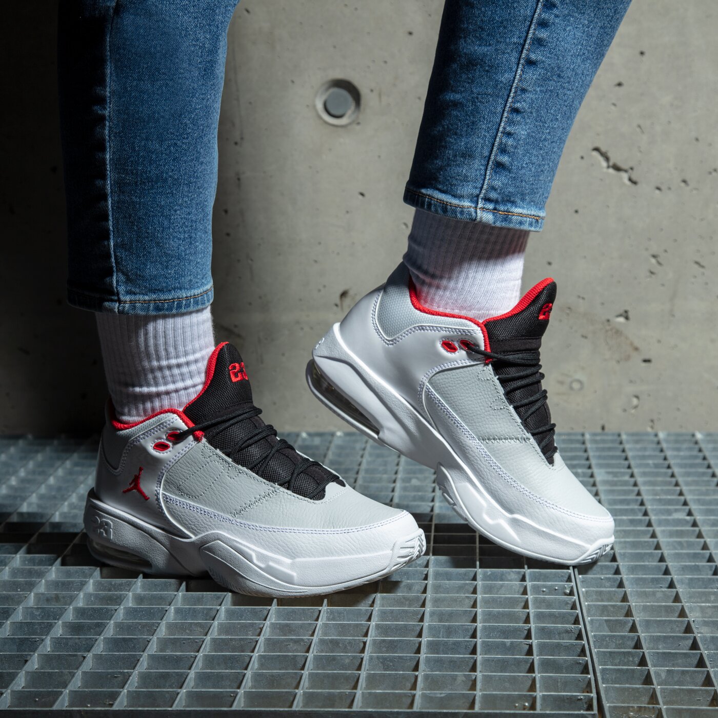 JORDAN MAX AURA 3 DA8021-105 FEHÃR 23 990,00 Ft! LegendÃ¡s SportcipÅ Gyerek GyerekcipÅ Nike a 