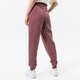Női nadrágok PUMA NADRÁG ESS+ EMBROIDERY HIGH-WAIST FL 670007 75 szín: lila