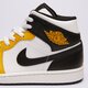 Férfi sportcipők AIR JORDAN 1 MID  dq8426-701 szín: fehér
