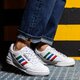Gyerek sportcipők ADIDAS CONTINENTAL 80 STRIPES J h05061 szín: fehér