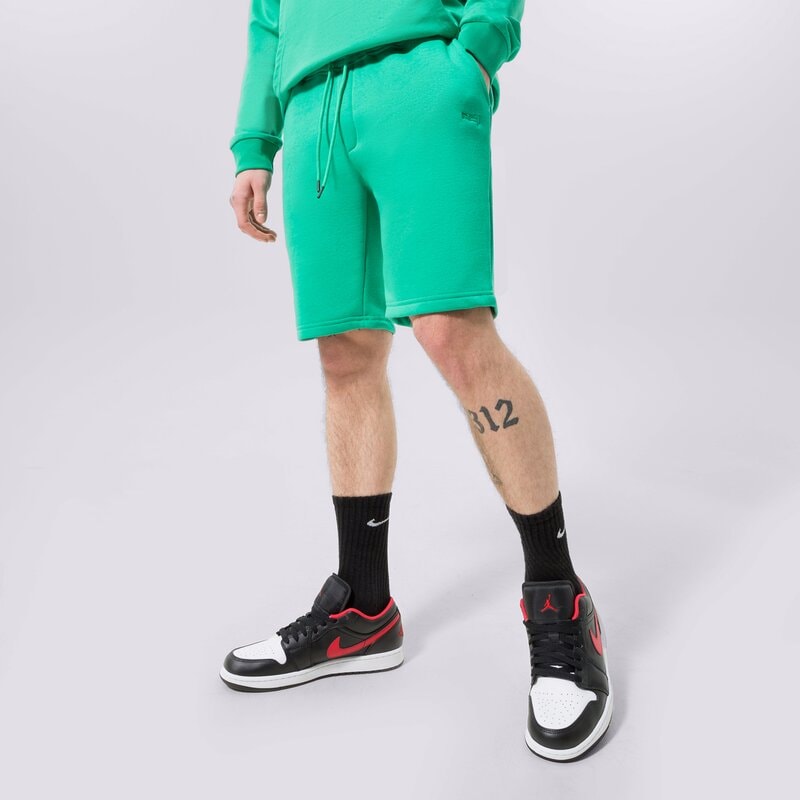 CONFRONT RÖVIDNADRÁG ESSENTIAL GREEN