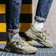 Férfi sportcipők ADIDAS OZWEEGO h04241 szín: khaki