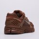 Női sportcipők NIKE W ZOOM VOMERO 5 SDE hq0458-201 szín: barna