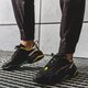 Férfi sportcipők PUMA THUNDER BRADLEY THEODORE 36939401 szín: fekete