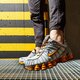 Férfi sportcipők NIKE SHOX TL av3595-101 szín: szürke