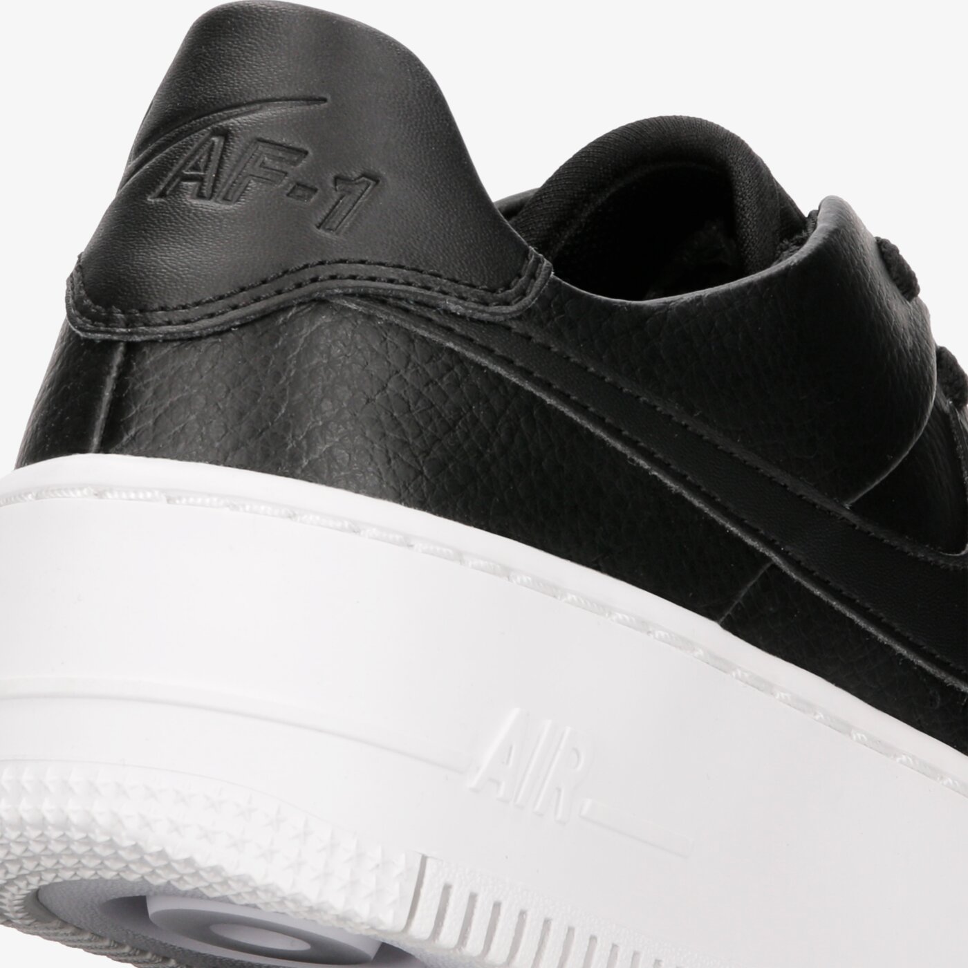 NIKE W AF1 SAGE LCE XX AR5339-002 FEKETE 34 990,00 Ft! LegendÃ¡s SportcipÅ NÅi CipÅ Nike a Sizeer 