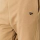 Férfi nadrágok NEW ERA NADRÁG ORIGINATORS TRK PANT NE KHK 11459476 szín: bézs