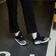 Női sportcipők WMNS AIR JORDAN 11 CMFT LOW  dv2629-001 szín: fekete