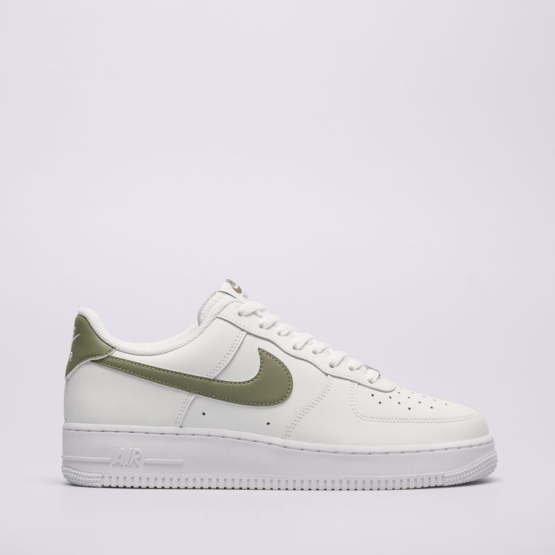 NIKE AIR FORCE 1 '07