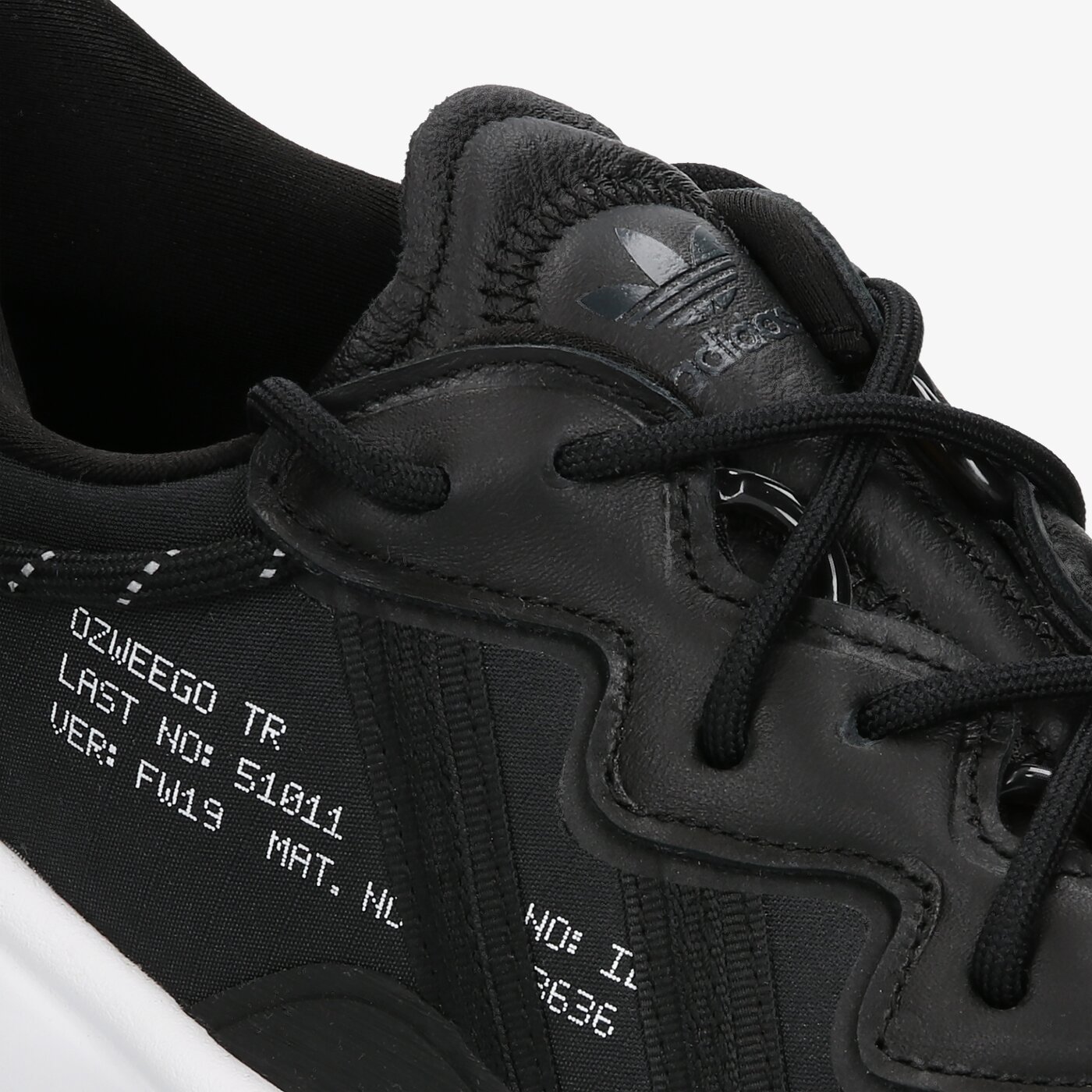 ADIDAS OZWEEGO TR EG8323 ✓ FEKETE ✓ 31 990,00 Ft! Legendás ADIDAS OZWEEGO TR EG8323 ✓ FEKETE ✓ 31 990,00 Ft! Legendás