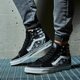 Férfi sportcipők VANS UA SK8-HI  vn0a32qgd9s1 szín: fekete
