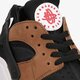 Férfi sportcipők NIKE AIR HUARACHE LE dh8143-001 szín: fekete