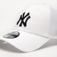 Férfi baseball sapka NEW ERA SAPKA HOME FIELD 940 TRUCKER NYY NEW YORK YANKEES 60358156 szín: fehér