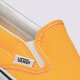 Női tornacipők VANS UA CLASSIC SLIP-ON vn0a4u38wt41 szín: narancssárga