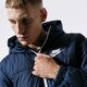 Férfi télikabát NIKE KABÁT TÉLI M NSW SYN FILL JKT HD FZ bv4683-452 szín: sötétkék