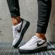 Gyerek sportcipők NIKE AIR FORCE 1 cv7663-101 szín: fehér