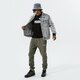 Férfi pulóver PUMA PULÓVER ESS BIG LOGO CREW FL - PUMA BLACK 58667801 szín: fekete