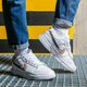 Női sportcipők NIKE W DUNK LOW SE dd7099-100 szín: fehér