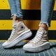 Női tornacipők CONVERSE CHUCK TAYLOR ALL STAR MOVE 568794c szín: bézs