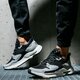 Férfi sportcipők JORDAN AIR CADENCE cn3498-002 szín: szürke