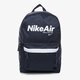 Női hátizsák NIKE HÁTIZSÁK NK HERITAGE BKPK - 2.0 NKAIR ct5224-475 szín: sötétkék