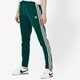 Női nadrágok ADIDAS NADRÁG SST TP ADICOLOR dv2637 szín: zöld