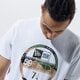 Férfi póló NEW ERA PÓLÓ VISOR STICKER TEE WHT TEE PROGRAM 12506363 szín: fehér