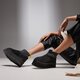 Női téli cipők UGG W CLASSIC MINI DIPPER 1168170-blk szín: fekete