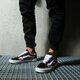Férfi sportcipők VANS UA OLD SKOOL vn0a4u3bwz41 szín: fekete
