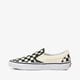 Női tornacipők VANS CLASSIC SLIP-ON vn000eyebww1 szín: fekete