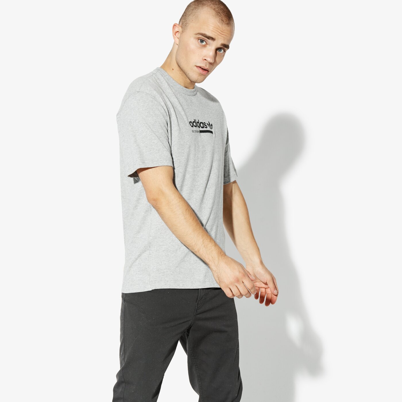 ADIDAS PÃLÃ SS KAVAL TEE ORIGINALS CORE DH4971 SZÃRKE 6 990,00 Ft! LegendÃ¡s PÃ³lÃ³ FÃ©rfi Ruha 