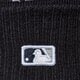 Férfi téli sapka NEW ERA MLB SIDELINE NEW YORK YANKEES POM BEANIE NEW YORK YA 80536115 szín: fekete
