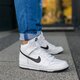 Férfi sportcipők NIKE DUNK HI 904233103 szín: fehér