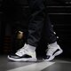 Gyerek sportcipők AIR JORDAN 11 CMFT LOW GS dv3477-100 szín: fehér