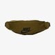 Női övtáska NIKE ÖVTÁSKA NK HERITAGE HIP PACK ba5750-368 szín: khaki