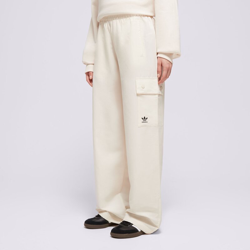ADIDAS NADRÁG ESSENTIALS WOVEN CARGO