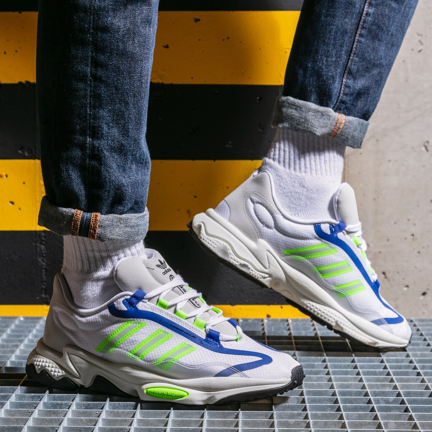 Férfi sportcipők ADIDAS OZWEEGO PURE gz9178 szín: fehér