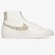 Női sportcipők NIKE W BLAZER MID '77 SE dh9633-100 szín: bézs