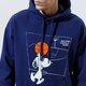 Férfi pulóver PUMA PULÓVER KAPUCNIS PUMA X PEANUTS HOODIE 53061406 szín: sötétkék