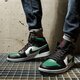 Férfi sportcipők AIR JORDAN 1 MID 554724-067 szín: fekete