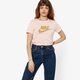 Női póló NIKE PÓLÓ SS W NSW TEE ESSNTL ICON FUTURA SPORTSWEAR bv6169-664 szín: rózsaszín