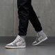 Gyerek sportcipők AIR JORDAN 1 MID SE (GS) dn4346-100 szín: multicolor