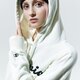Női pulóver CHAMPION PULÓVER KAPUCNIS HOODED SWEATSHIRT POLÁR REGULAR 113457ww005 szín: bézs