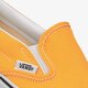 Női tornacipők VANS UA CLASSIC SLIP-ON vn0a4u38wt41 szín: narancssárga