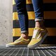 Női tornacipők VANS UA OLD SKOOL vn0a4bv5fsx1w szín: sárga