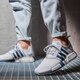Férfi sportcipők ADIDAS NMD_R1 g55576 szín: fehér