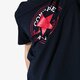 Férfi póló CONVERSE PÓLÓ SS CHUCK PATCH TEE 10007887-a02 szín: sötétkék