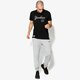 Férfi nadrágok NEW ERA NADRÁG NE BRANDED JOGGER NE LGH NONE 11604088 szín: szürke